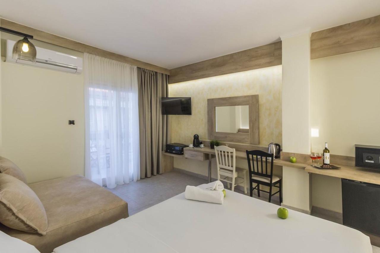 Hotel Odysseas Políhrono Kültér fotó