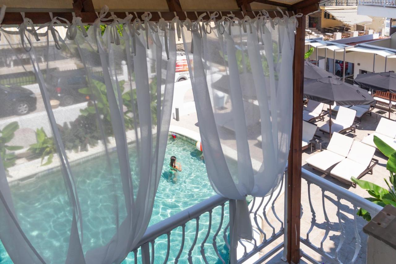 Hotel Odysseas Políhrono Kültér fotó