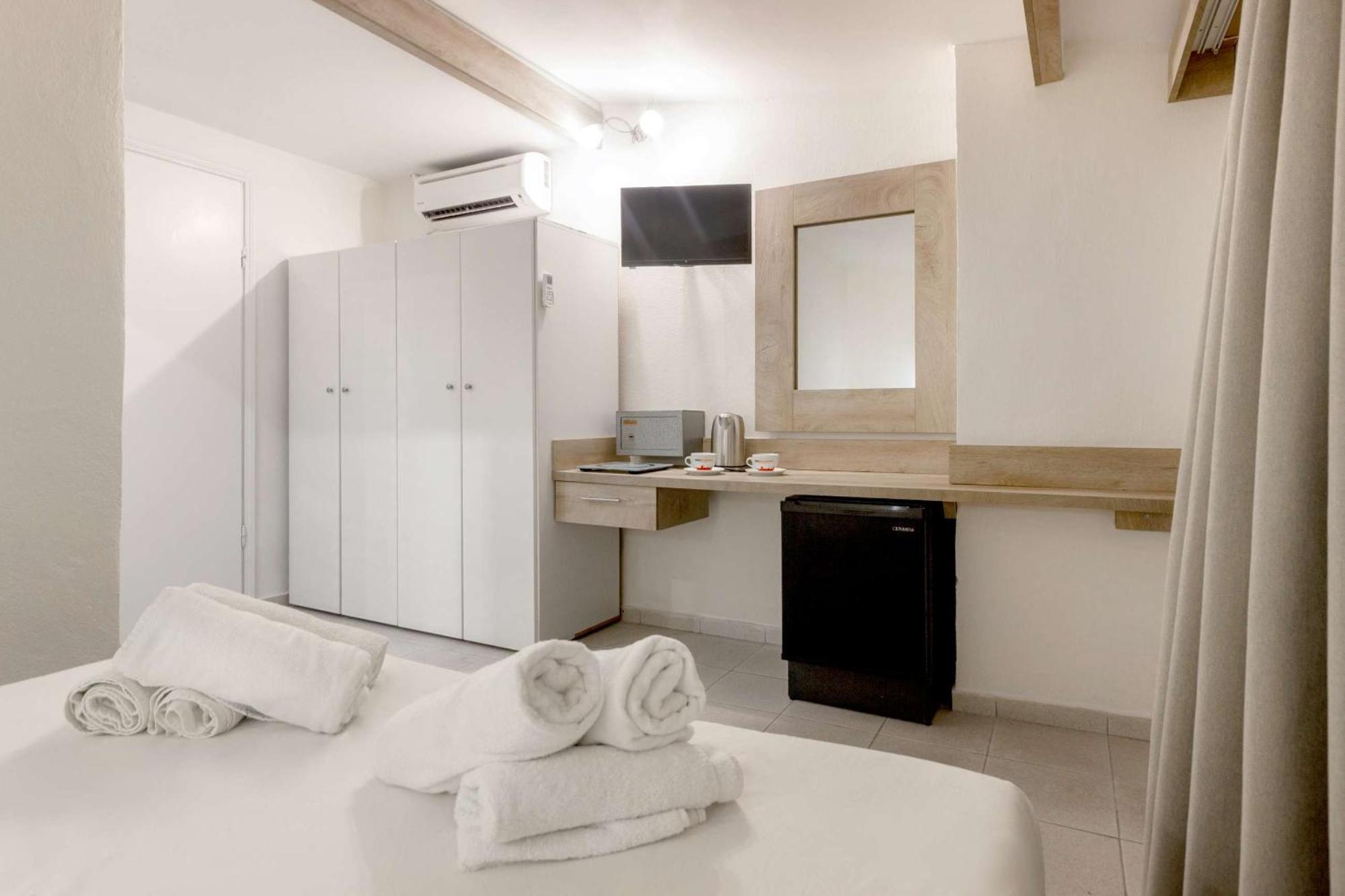 Hotel Odysseas Políhrono Szoba fotó