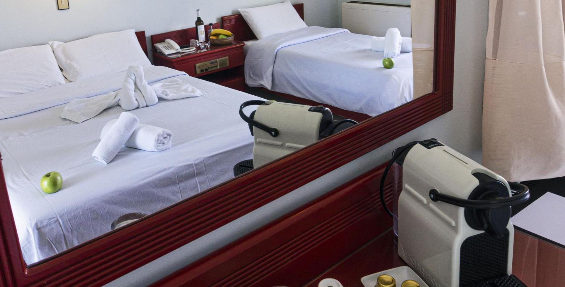 Hotel Odysseas Políhrono Szoba fotó
