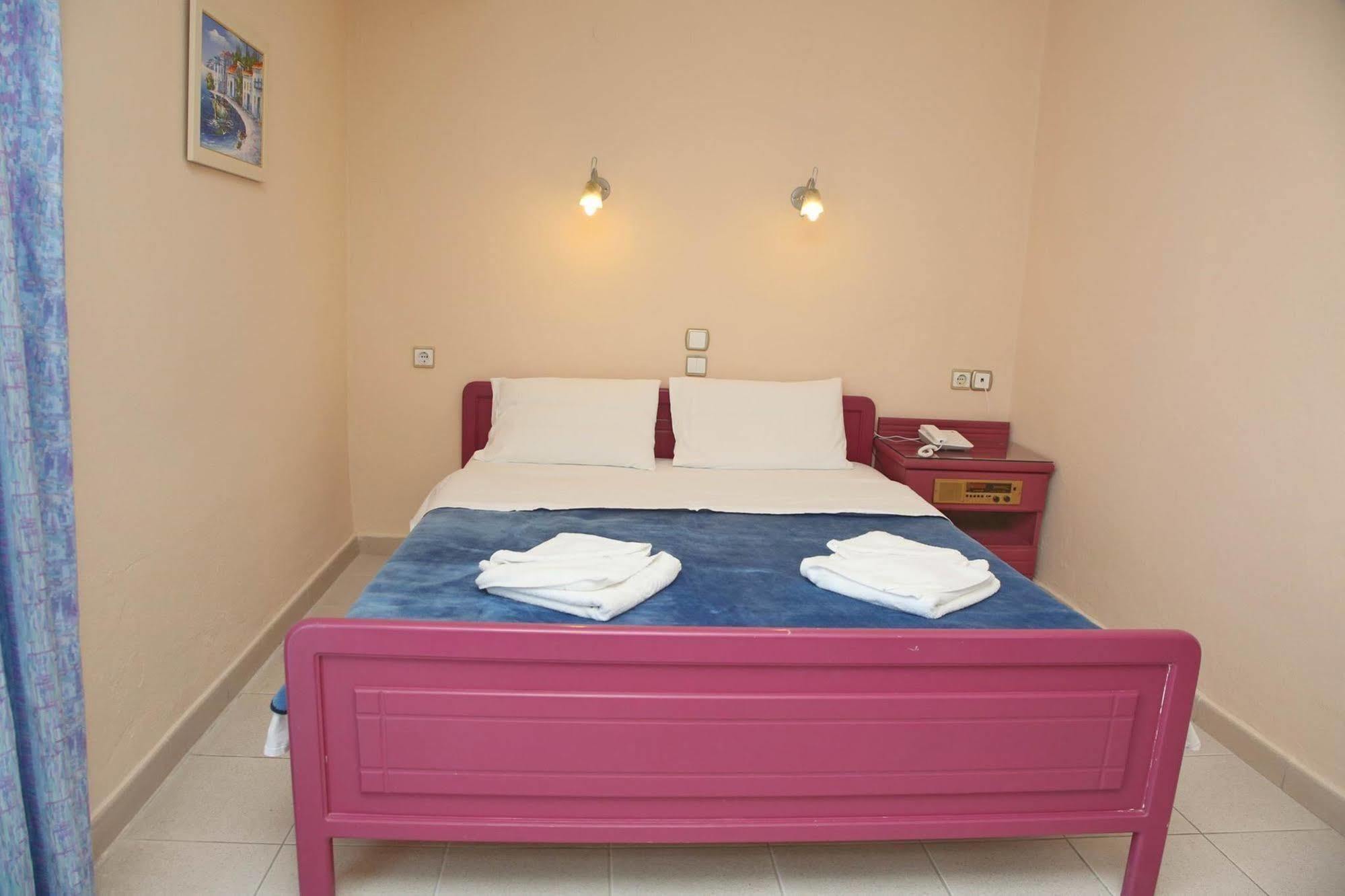 Hotel Odysseas Políhrono Kültér fotó