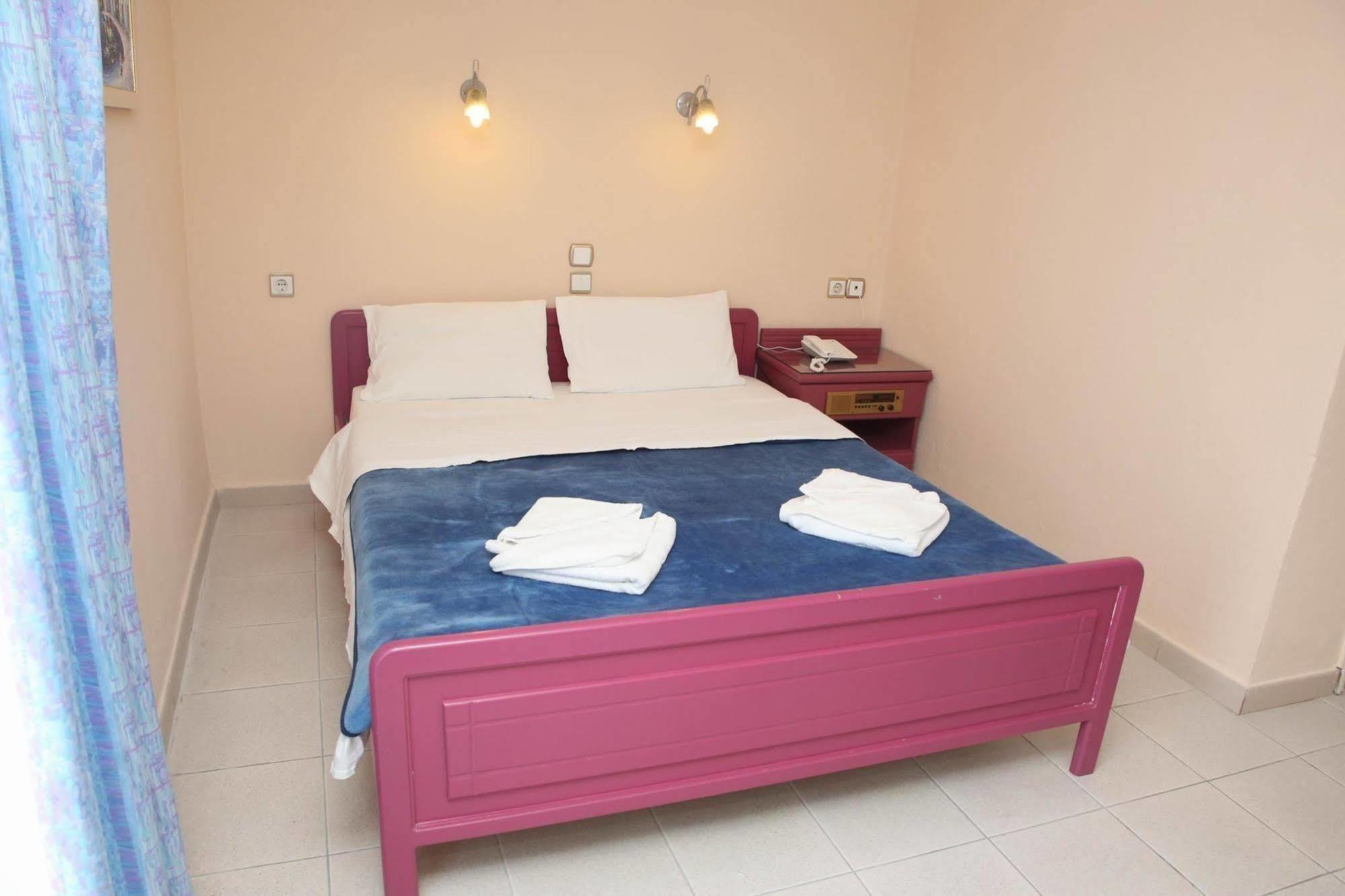 Hotel Odysseas Políhrono Kültér fotó